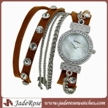 Fashion Wholesale Genuine Leather Watch Quartz Watch Women′s Watch
